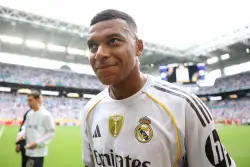 Kylian Mbappé returns to pitch in Real Madrid’s FIFA Club World Cup win over Juventus