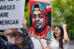 Judge again delays Abrego Garcia’s release from Tennessee jail over deportation concerns